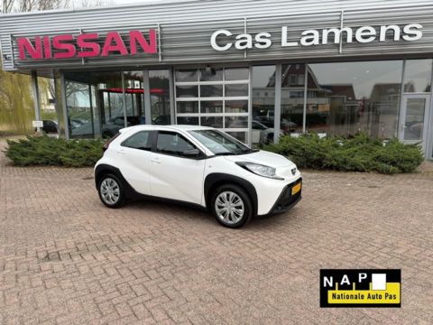 Toyota Aygo X 1.0 VVT-i MT 72pk Play